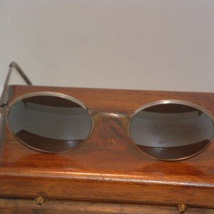 Pre-Owned Tommy Hilfiger 5030 Fashion Sunglasses